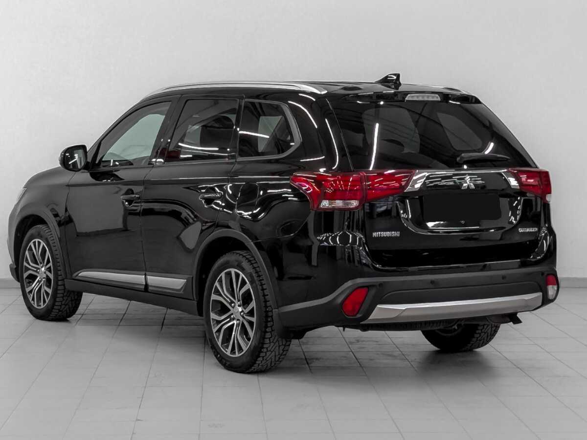 Mitsubishi Outlander 2018 года с пробегом. Фото: #6