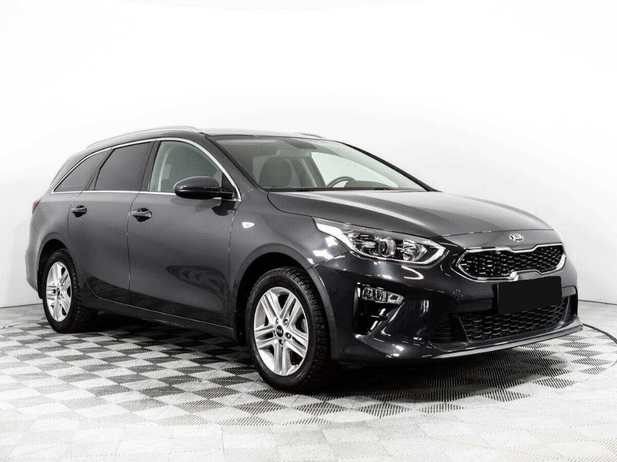 Kia Ceed 2021 года с пробегом. Фото: #2