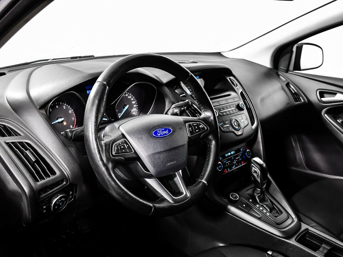 Ford Focus 2015 года с пробегом. Фото: #9