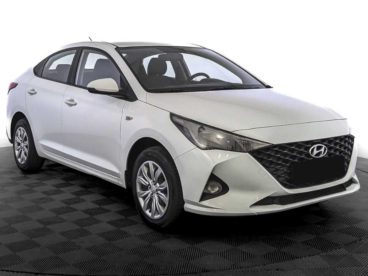 Hyundai Solaris 2020 года с пробегом. Фото: #2