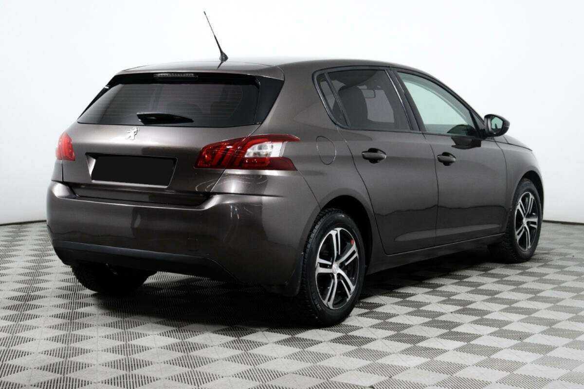 Peugeot 308 2014 года с пробегом. Фото: #4