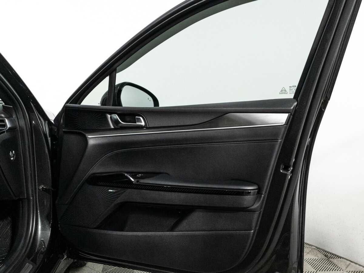 Kia K5 2021 года с пробегом. Фото: #27