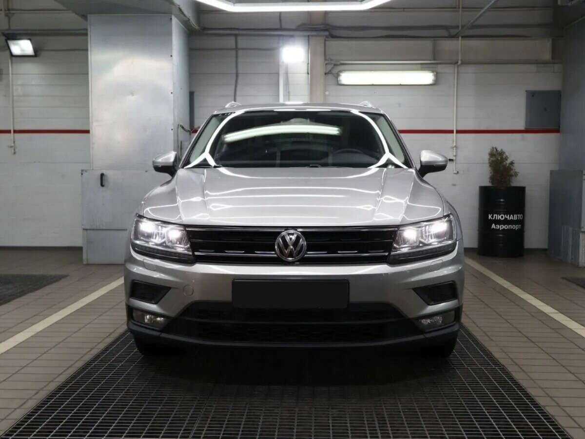 Volkswagen Tiguan 2018 года с пробегом. Фото: #2