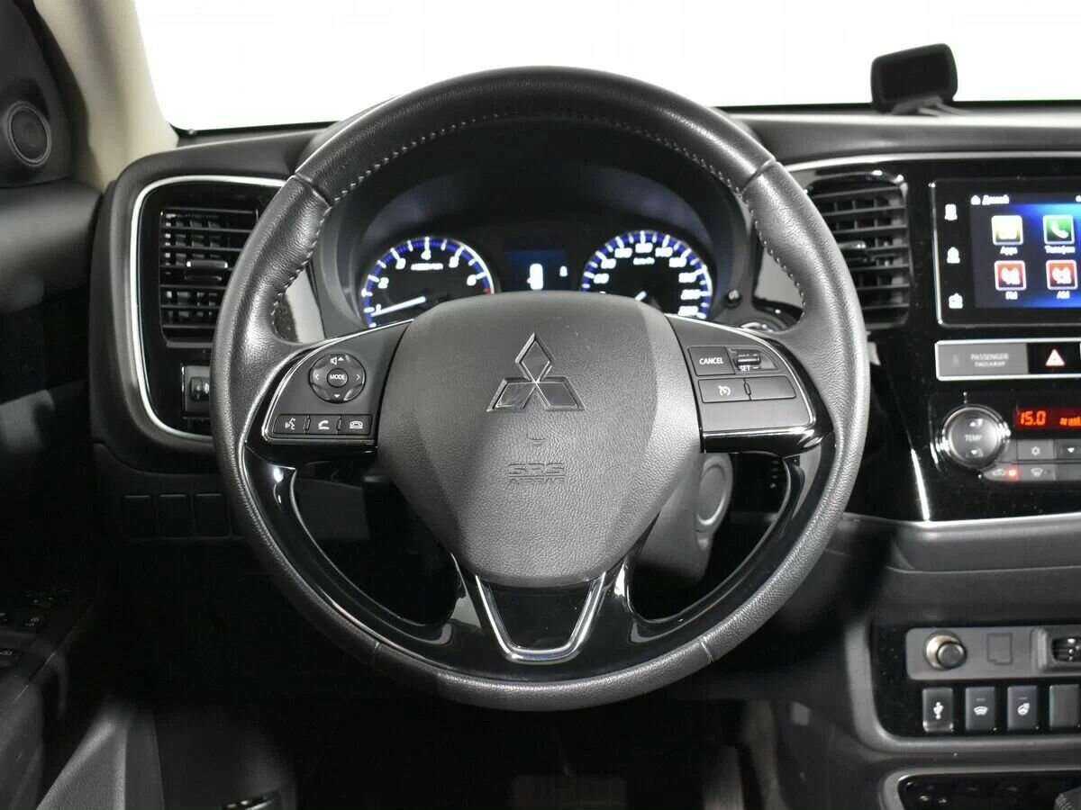 Mitsubishi Outlander 2019 года с пробегом. Фото: #9