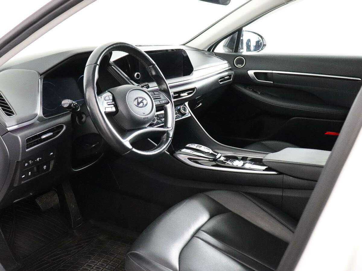 Hyundai Sonata 2021 года с пробегом. Фото: #7