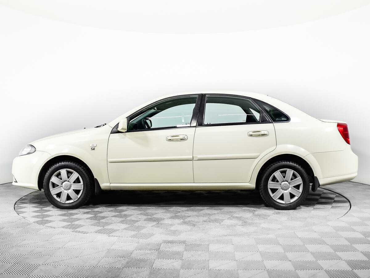 Daewoo Gentra 2014 года с пробегом. Фото: #7