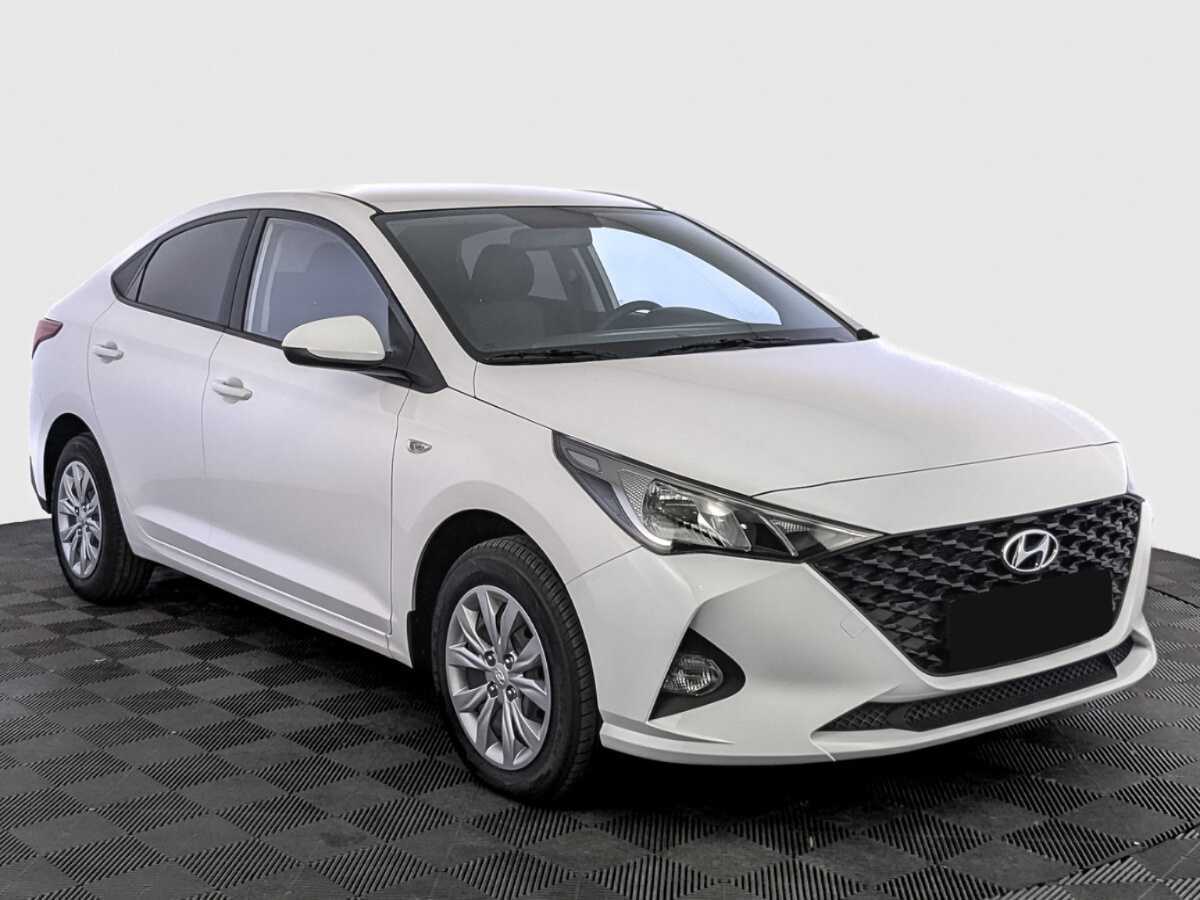 Hyundai Solaris 2022 года с пробегом. Фото: #2