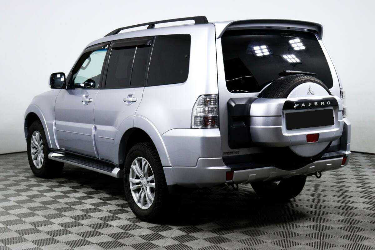 Mitsubishi Pajero 2012 года с пробегом. Фото: #6