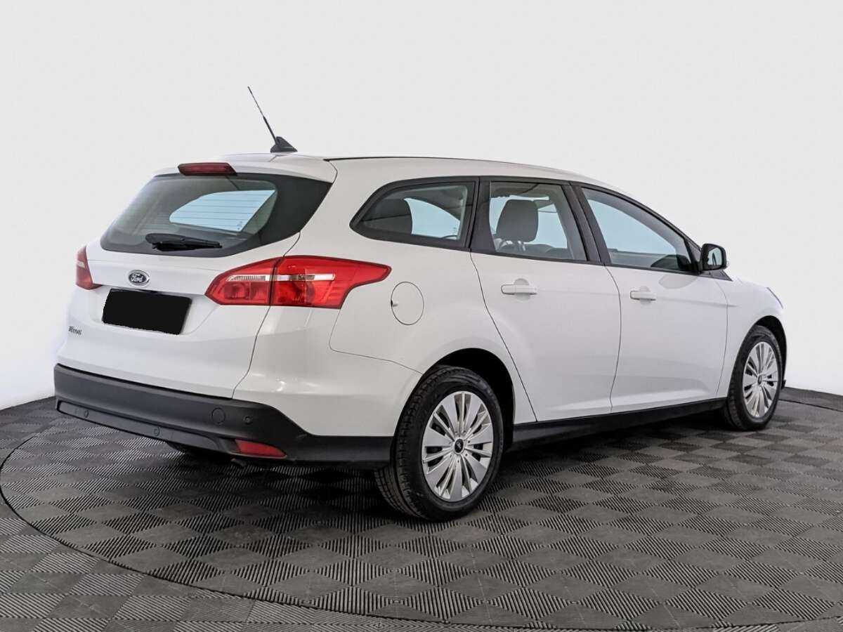 Ford Focus 2018 года с пробегом. Фото: #4