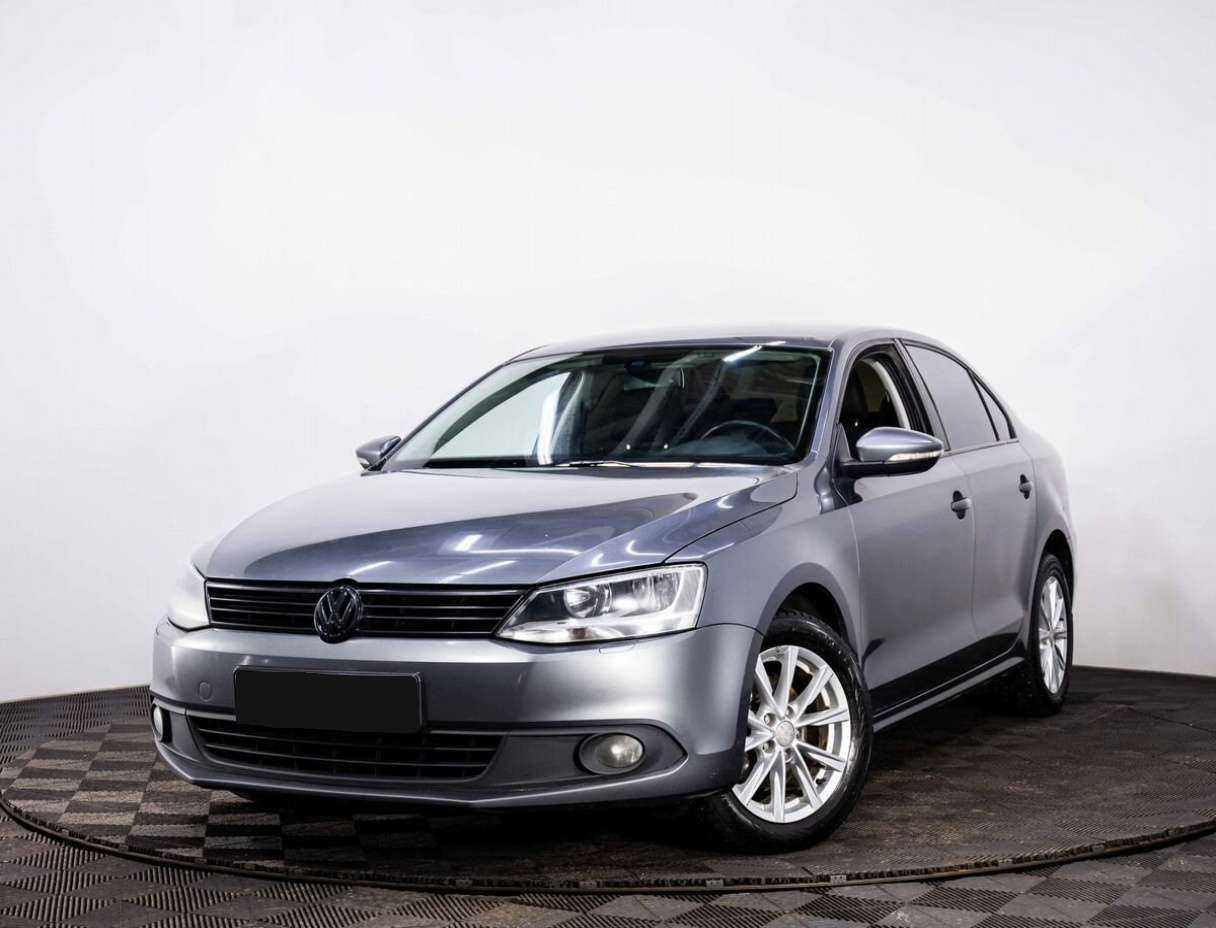 Volkswagen Jetta 2012 года с пробегом. Посмотреть фото