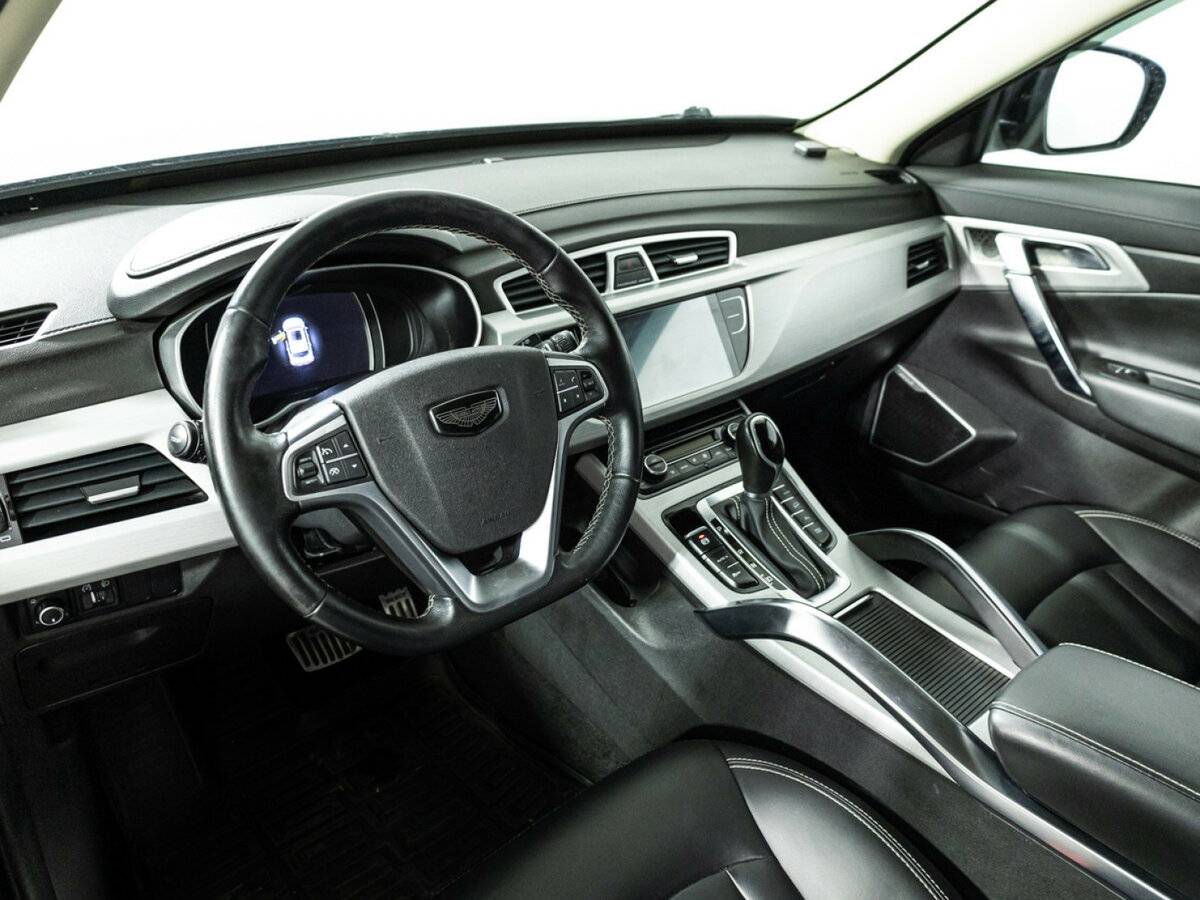 Geely Atlas 2018 года с пробегом. Фото: #10