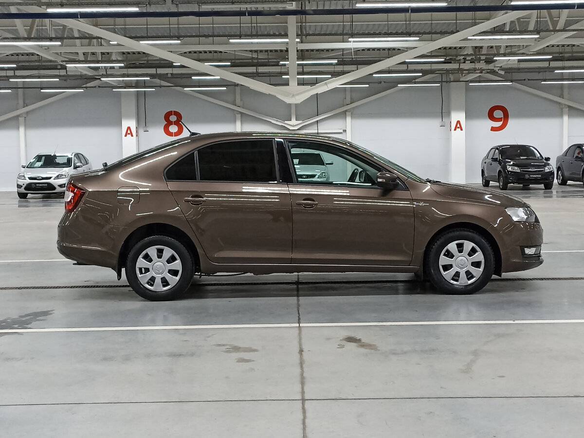 Skoda Rapid 2019 года с пробегом. Фото: #3