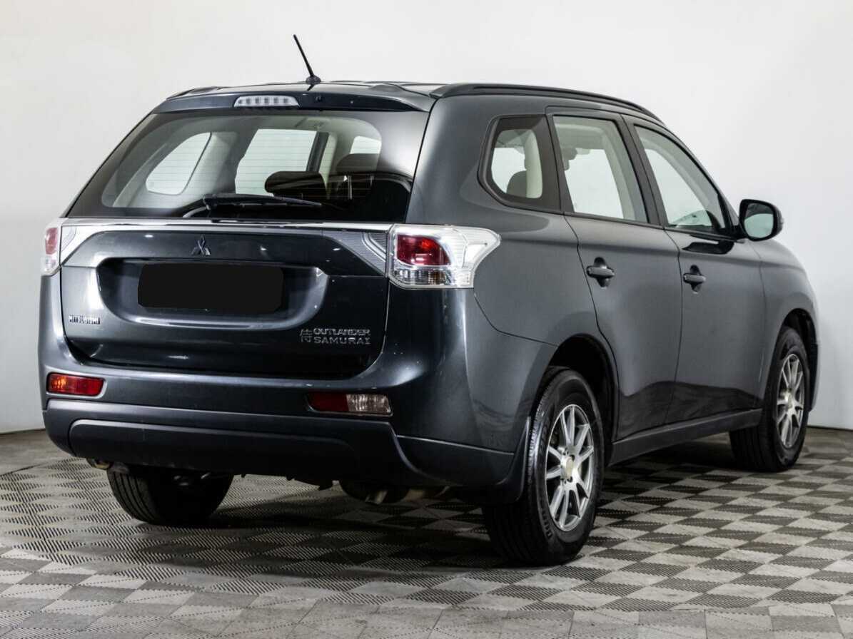 Mitsubishi Outlander 2014 года с пробегом. Фото: #3