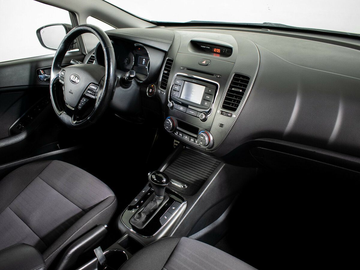 Kia Cerato 2019 года с пробегом. Фото: #9