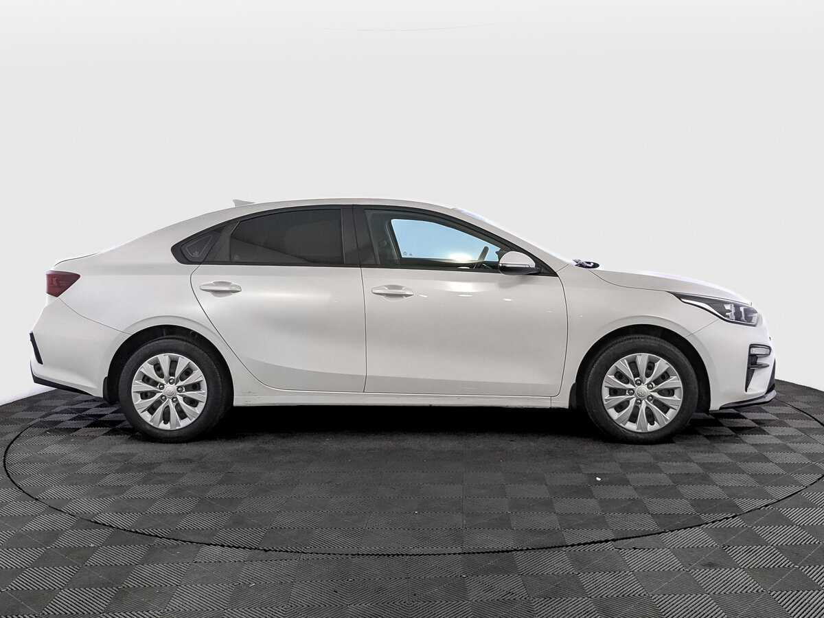 Kia Cerato 2020 года с пробегом. Фото: #3