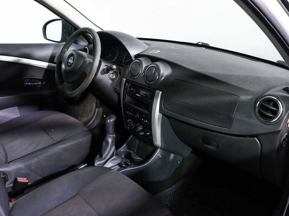 Nissan Almera 2018 года с пробегом. Фото: #7