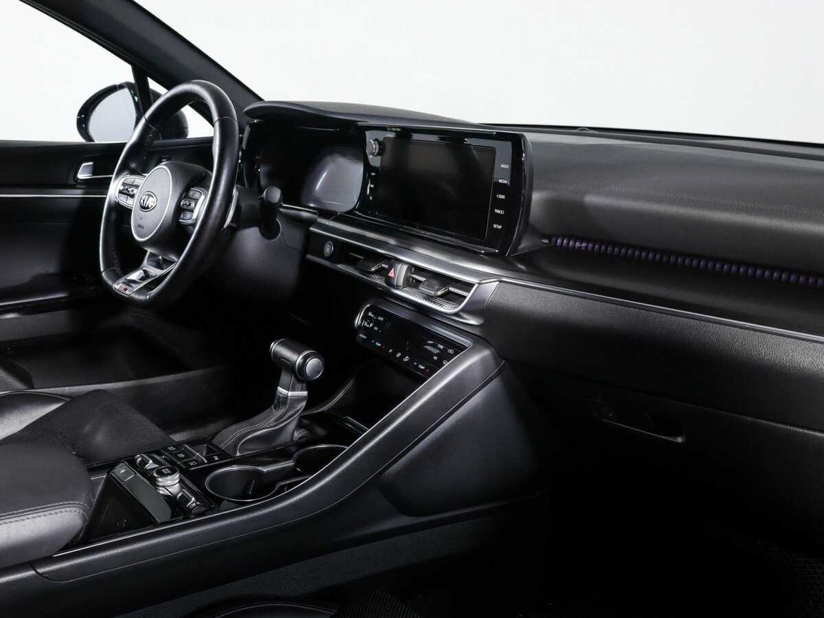 Kia K5 2021 года с пробегом. Фото: #8