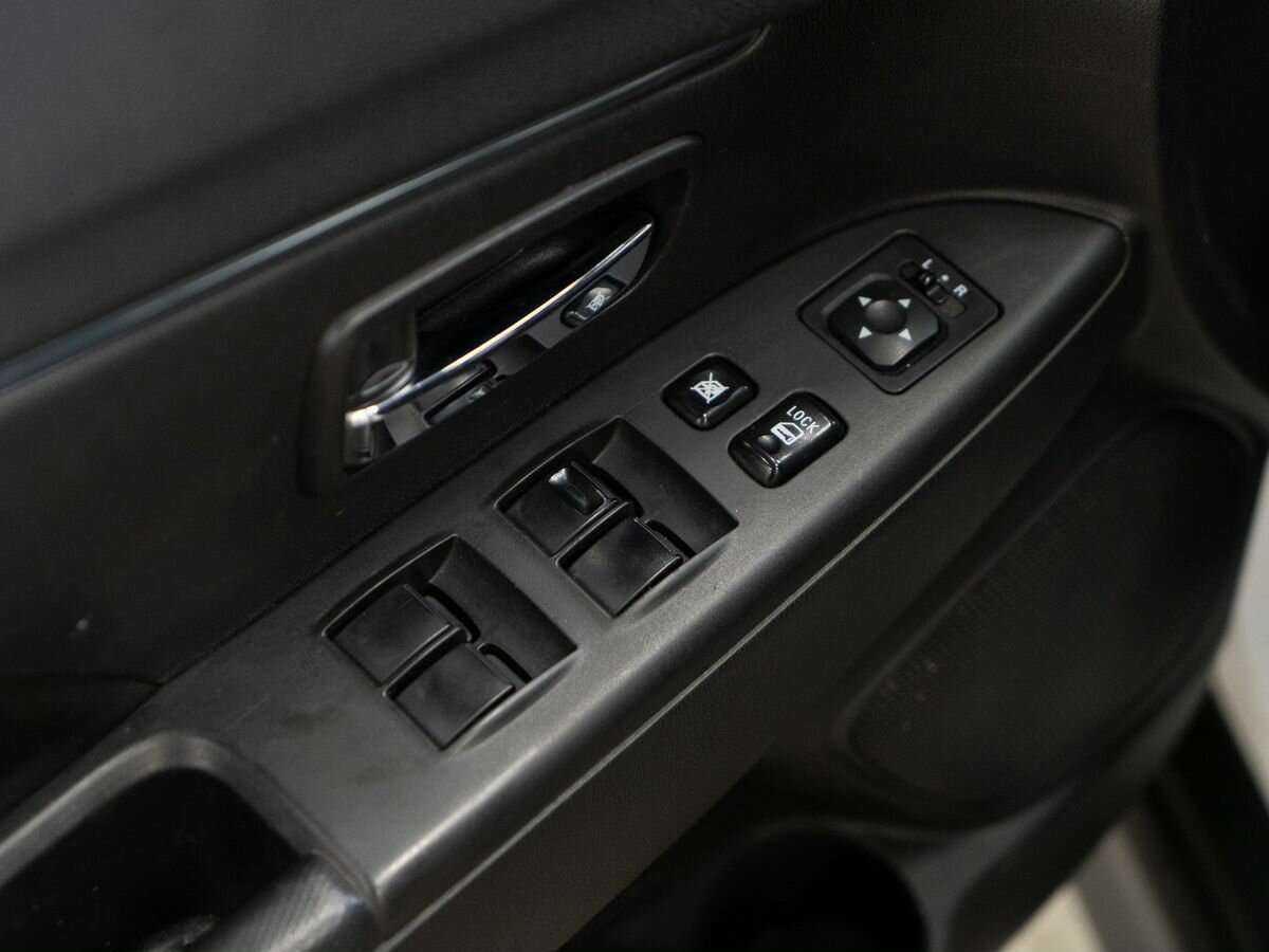 Mitsubishi ASX 2013 года с пробегом. Фото: #13