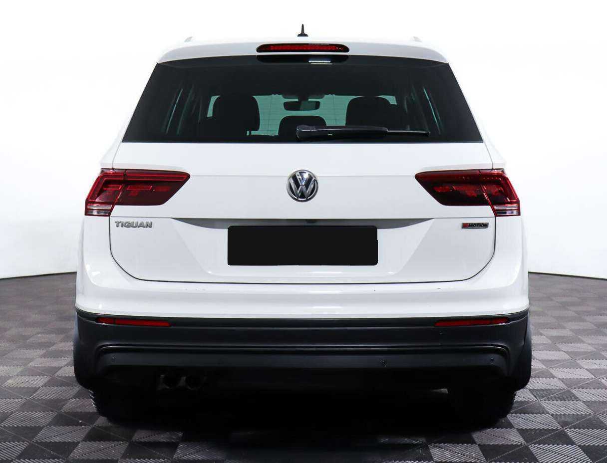 Volkswagen Tiguan 2018 года с пробегом. Фото: #5
