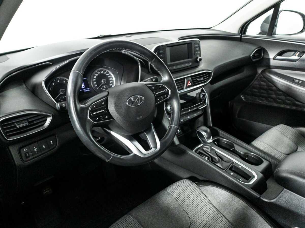Hyundai Santa Fe 2019 года с пробегом. Фото: #10