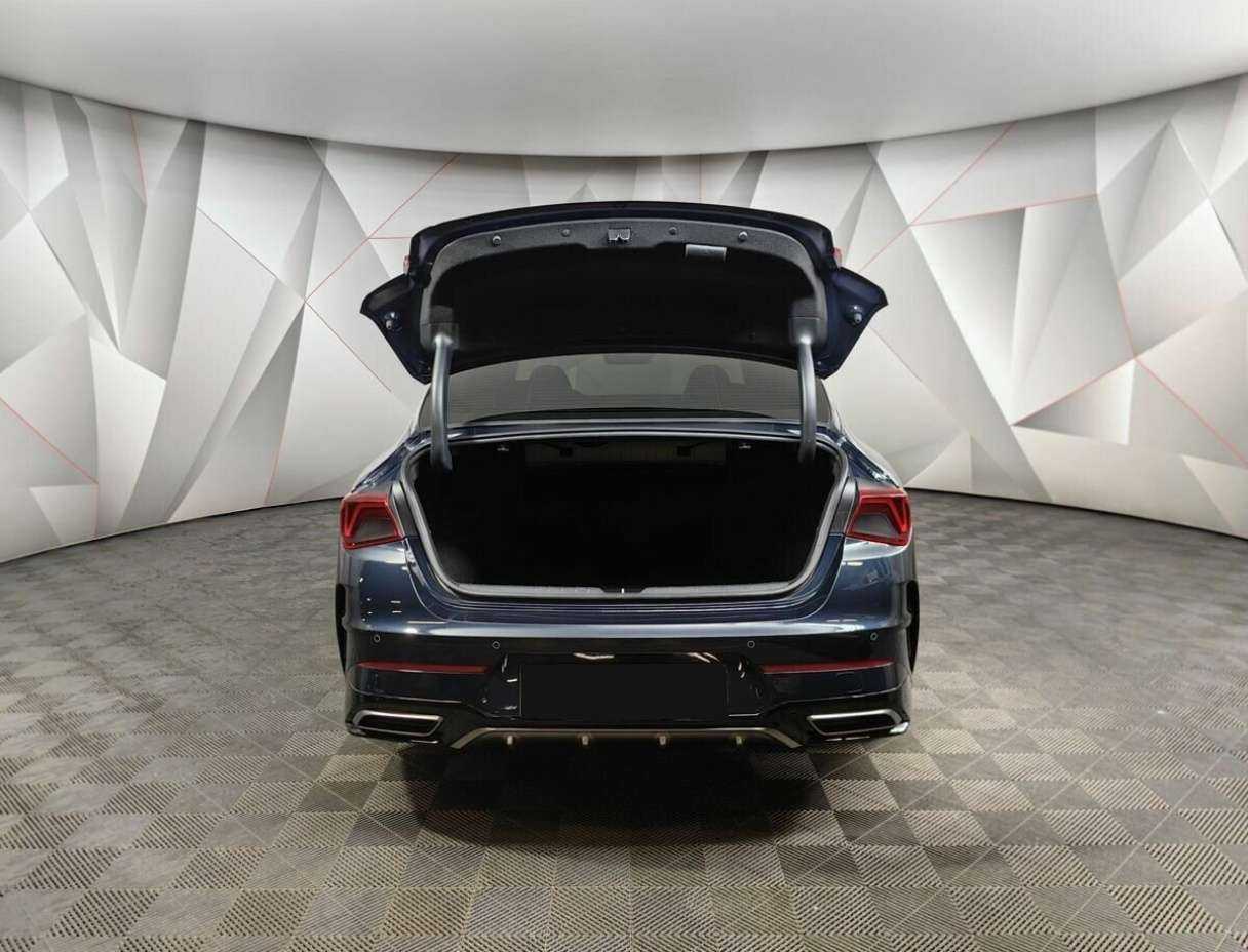 Kia K5 2021 года с пробегом. Фото: #18