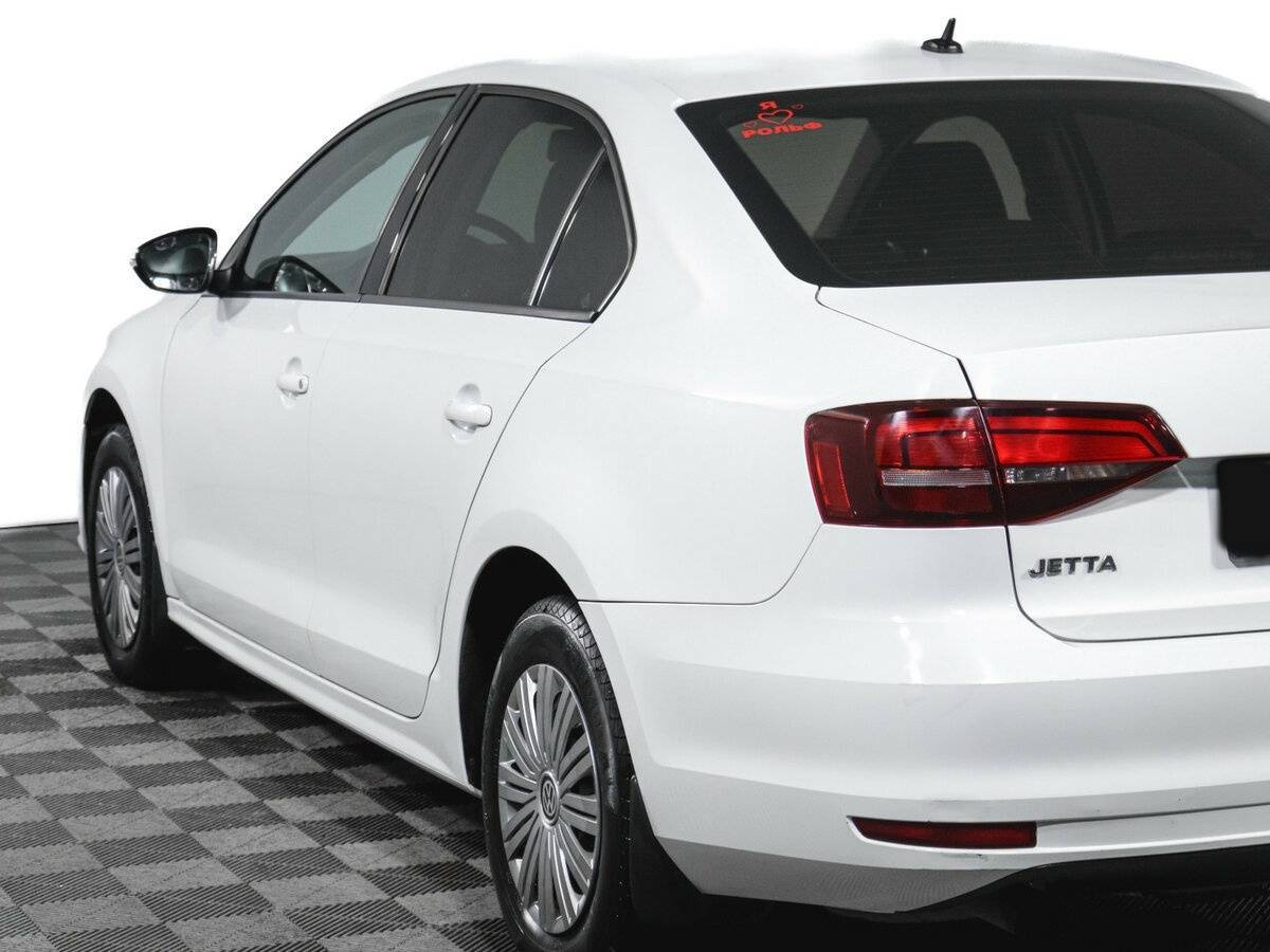 Volkswagen Jetta 2016 года с пробегом. Фото: #18