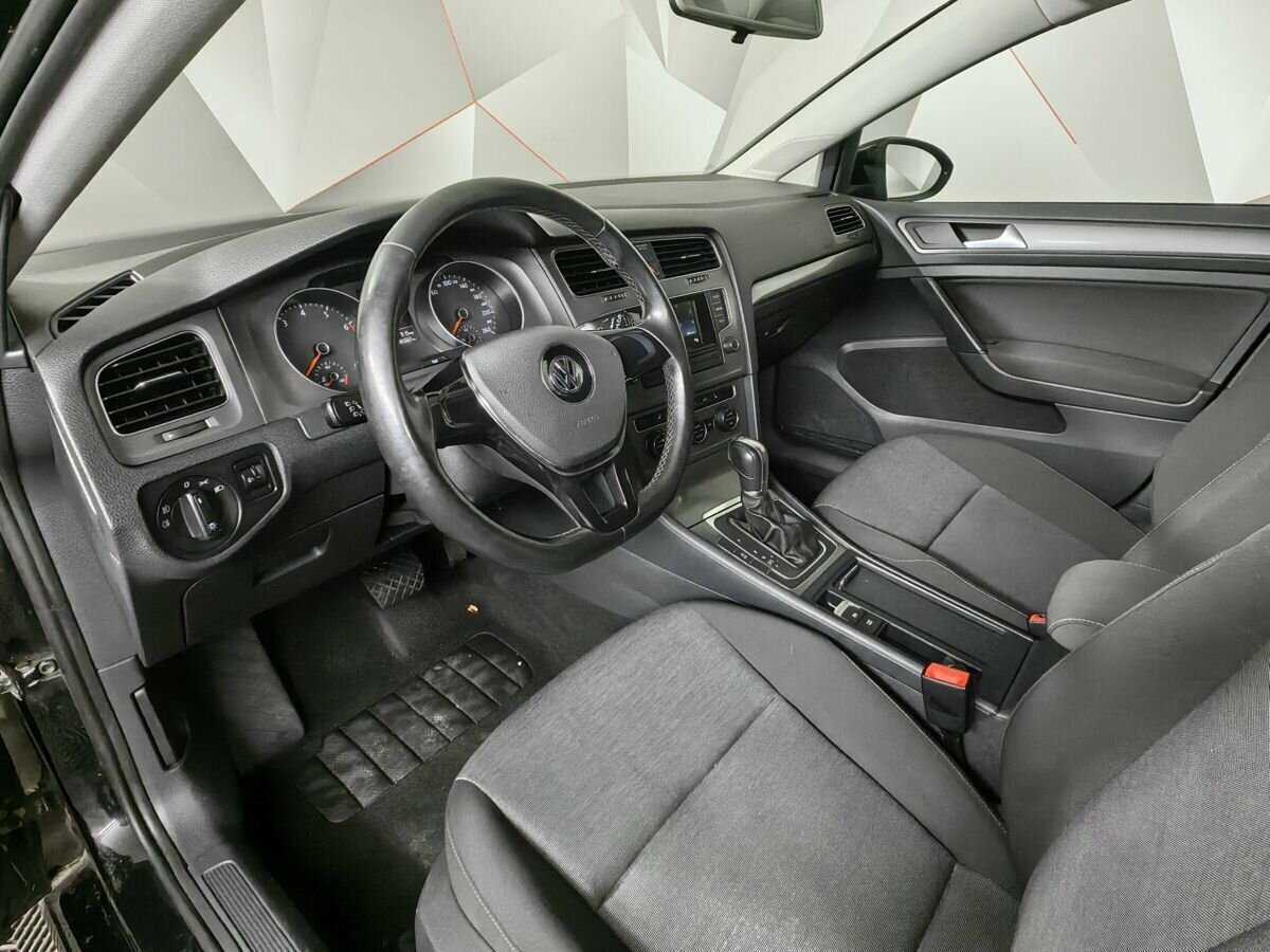 Volkswagen Golf 2013 года с пробегом. Фото: #13