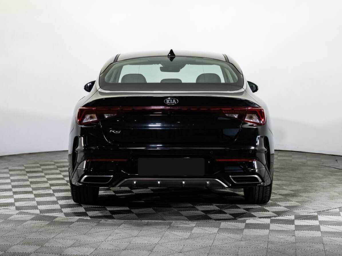 Kia K5 2021 года с пробегом. Фото: #5