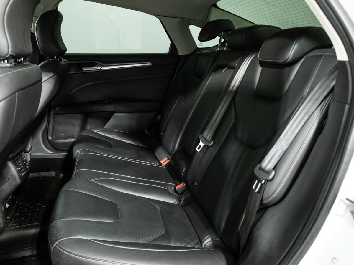 Ford Mondeo 2016 года с пробегом. Фото: #7
