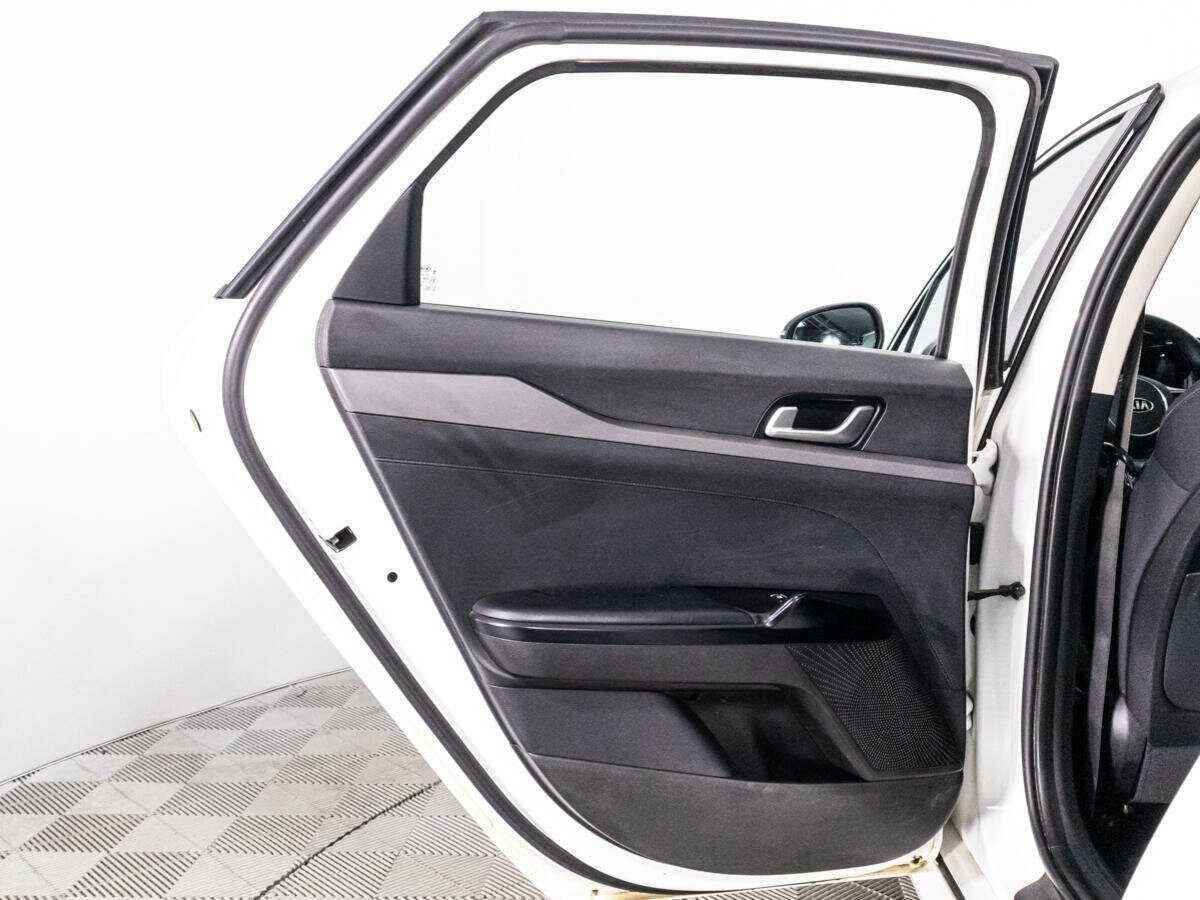 Kia K5 2020 года с пробегом. Фото: #25