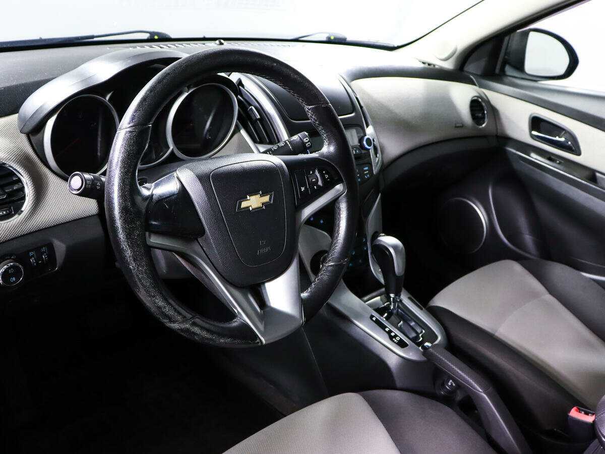 Chevrolet Cruze 2013 года с пробегом. Фото: #13