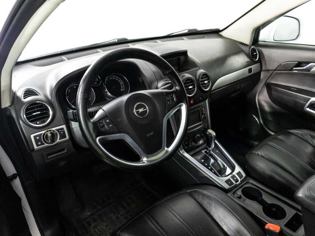 Opel Antara 2013 года с пробегом. Фото: #8