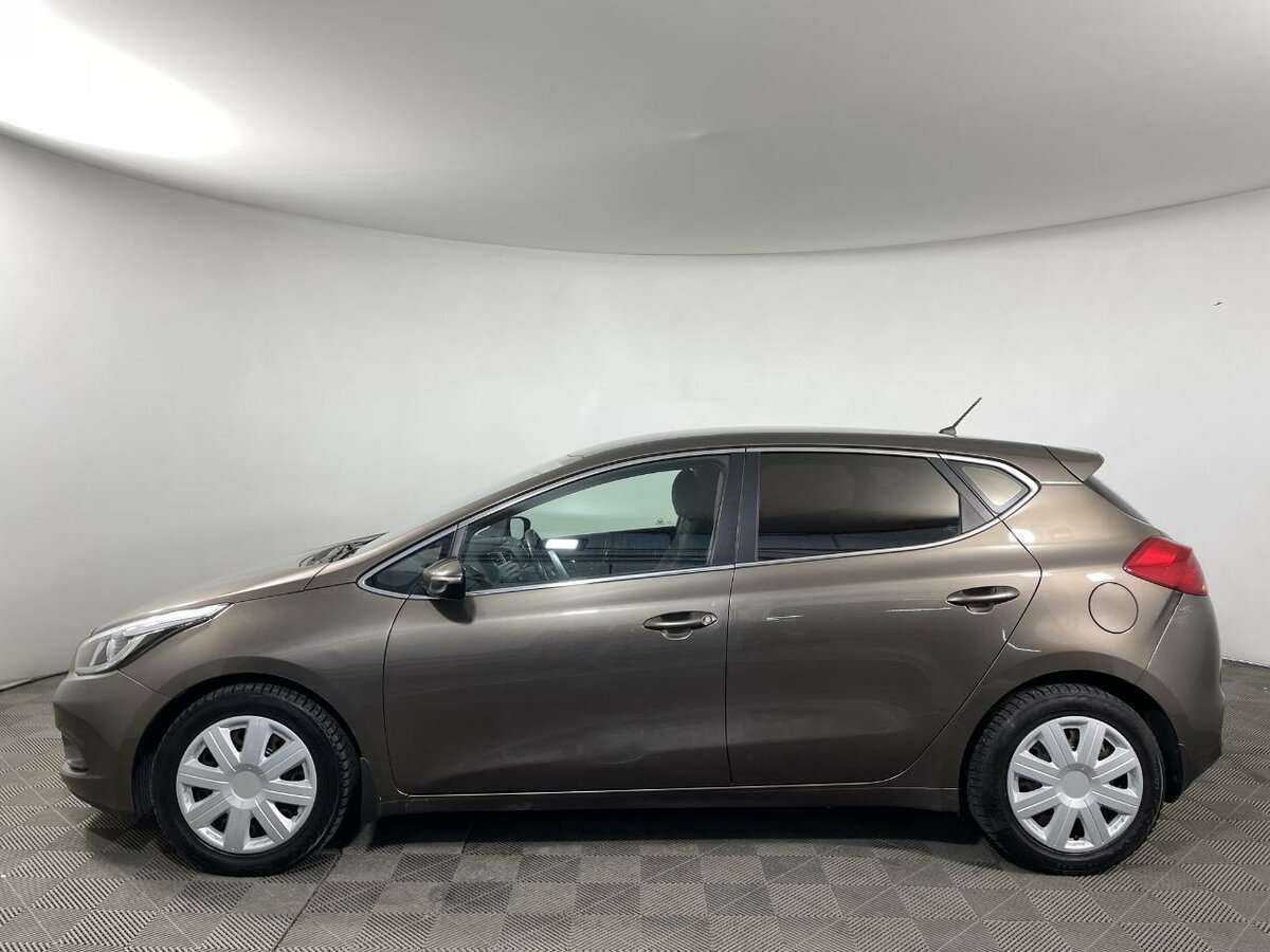 Kia Ceed 2013 года с пробегом. Фото: #4