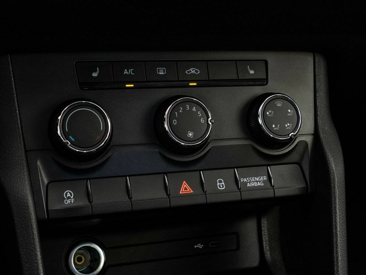 Skoda Karoq 2021 года с пробегом. Фото: #12