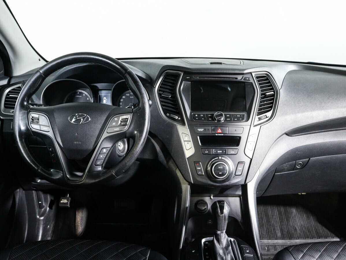 Hyundai Santa Fe 2015 года с пробегом. Фото: #11