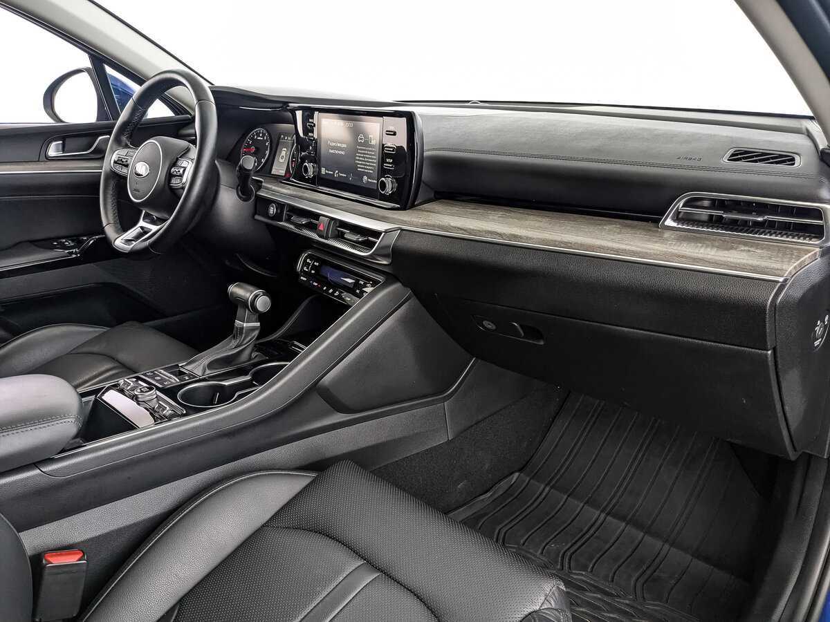 Kia K5 2021 года с пробегом. Фото: #8