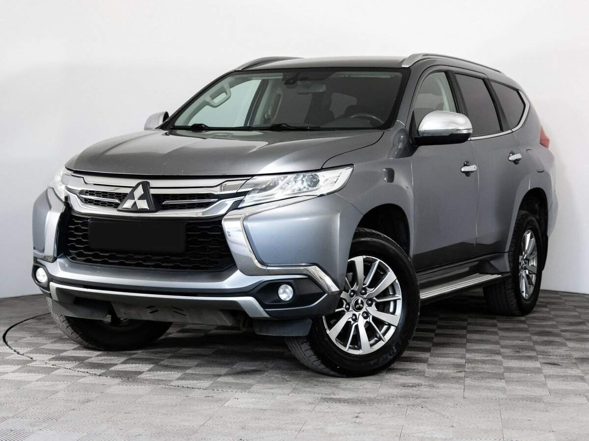 Mitsubishi Pajero Sport 2017 года с пробегом. Фото: #0