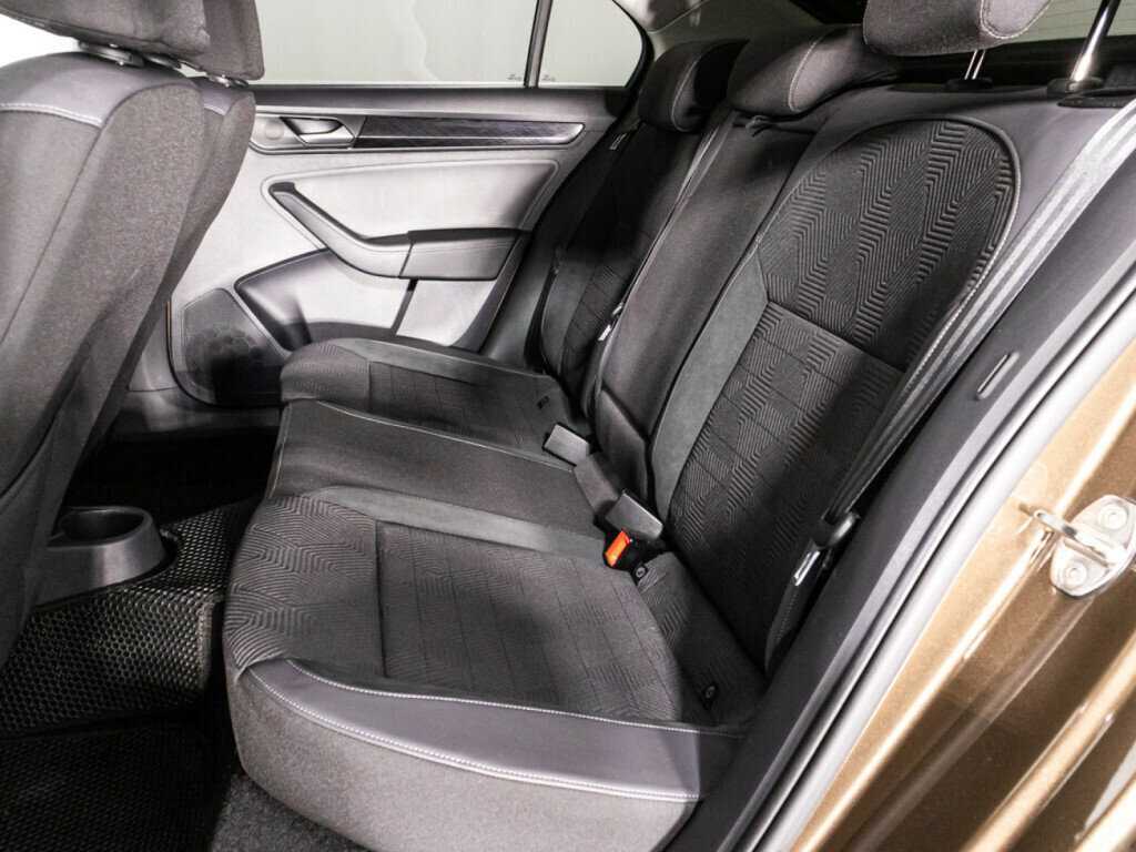 Volkswagen Polo 2021 года с пробегом. Фото: #9