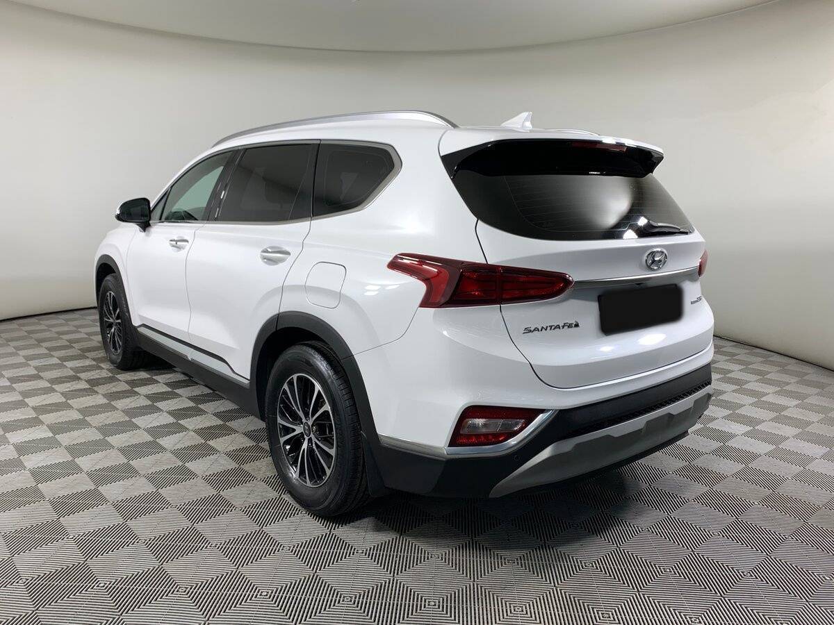 Hyundai Santa Fe 2019 года с пробегом. Фото: #6