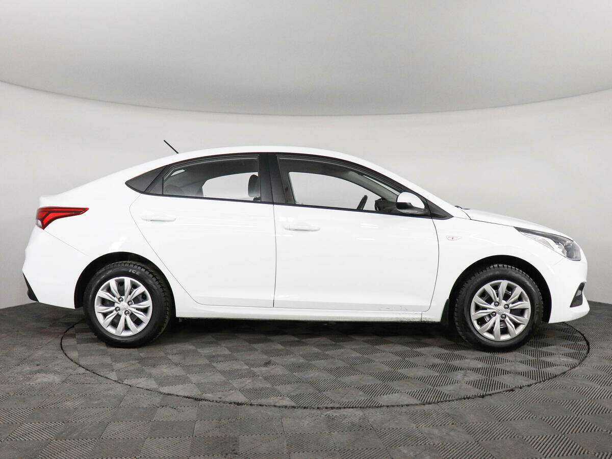 Hyundai Solaris 2019 года с пробегом. Фото: #3