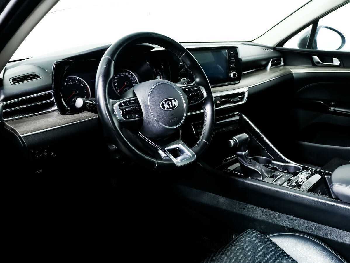 Kia K5 2020 года с пробегом. Фото: #12