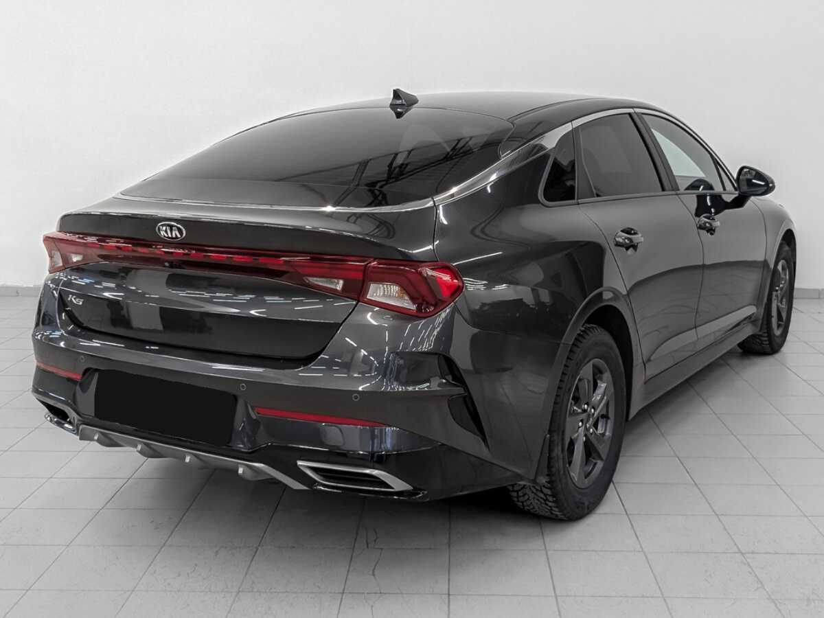 Kia K5 2021 года с пробегом. Фото: #4