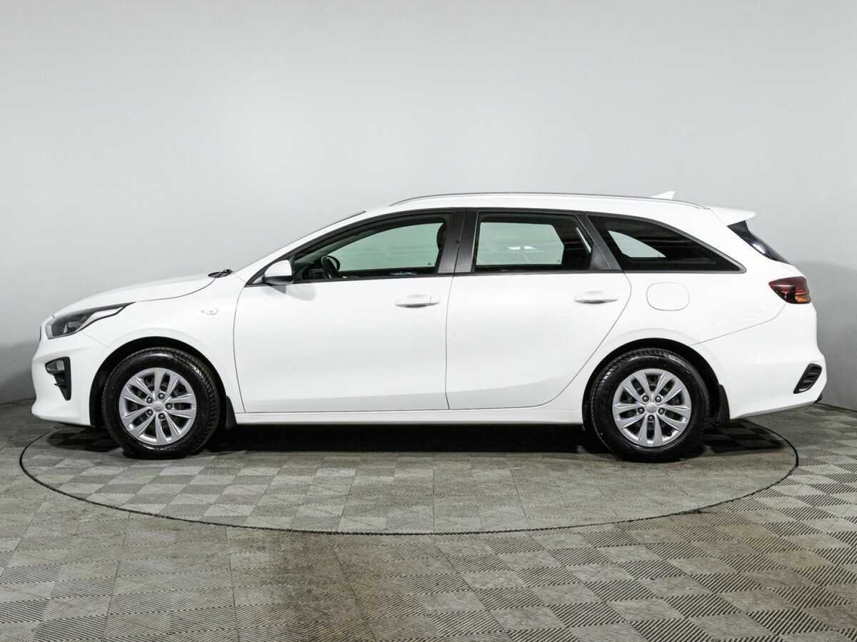 Kia Ceed 2020 года с пробегом. Фото: #8