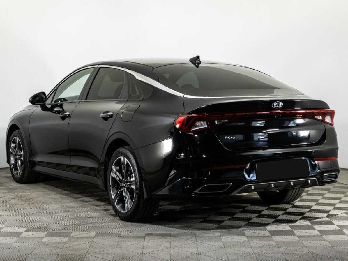 Kia K5 2021 года с пробегом. Фото: #7