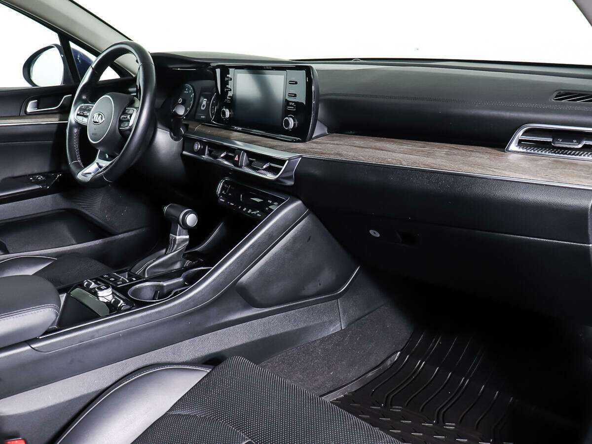 Kia K5 2021 года с пробегом. Фото: #9