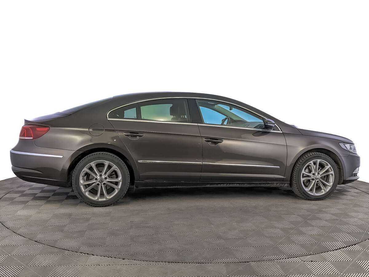 Volkswagen Passat CC 2012 года с пробегом. Фото: #3