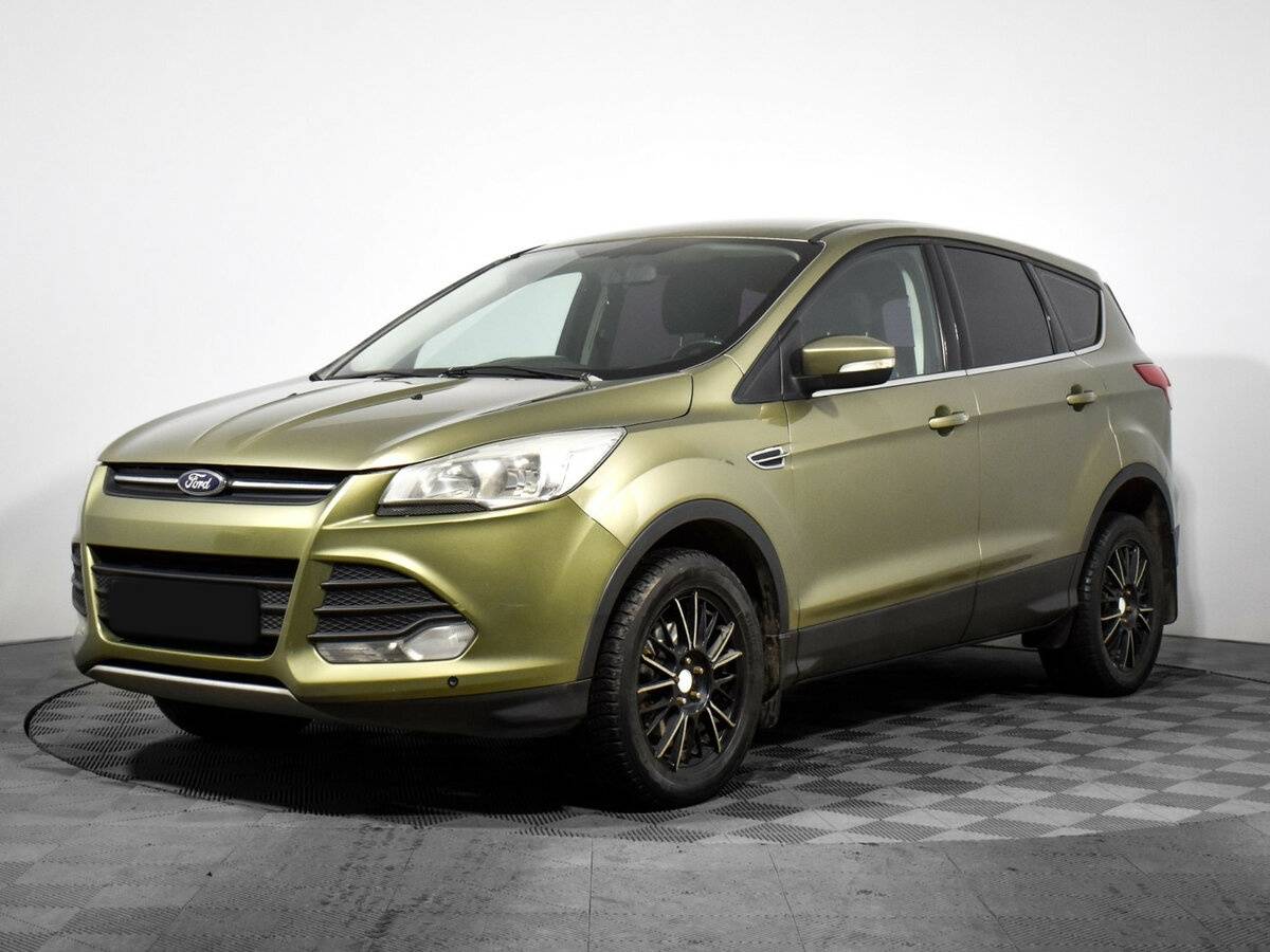 Ford Kuga 2014 года с пробегом. Посмотреть фото