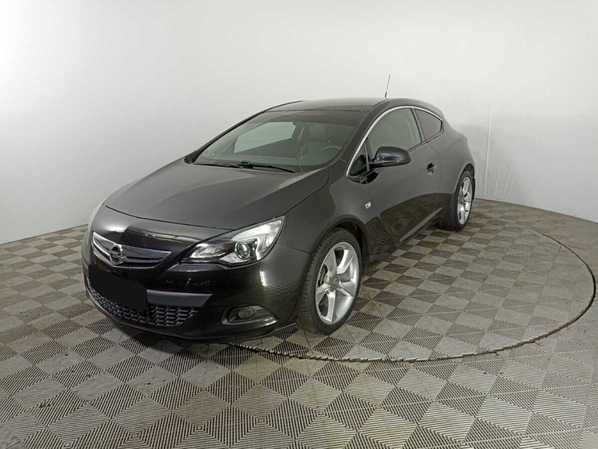 Opel Astra 2013 года с пробегом. Фото: #0