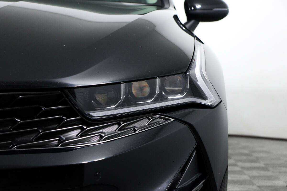 Kia K5 2021 года с пробегом. Фото: #14