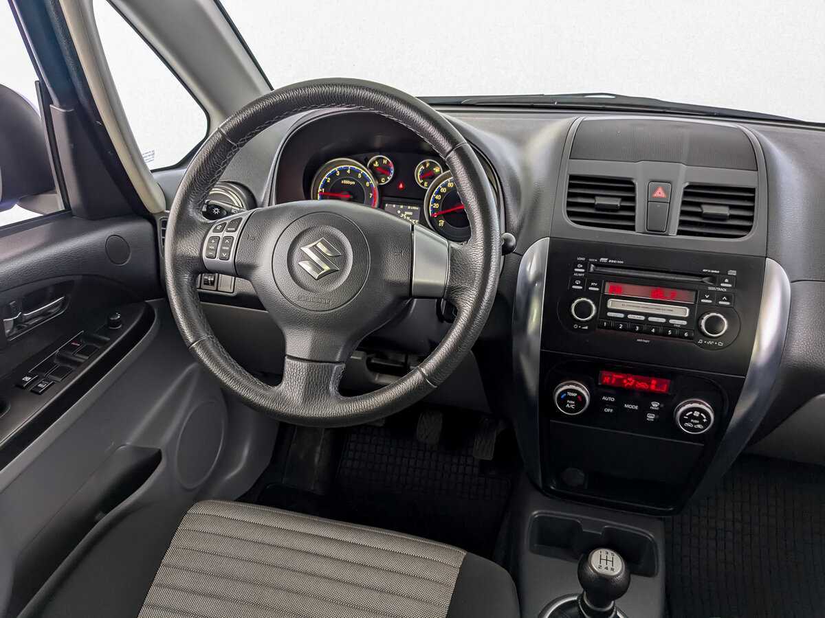 Suzuki SX4 2012 года с пробегом. Фото: #24